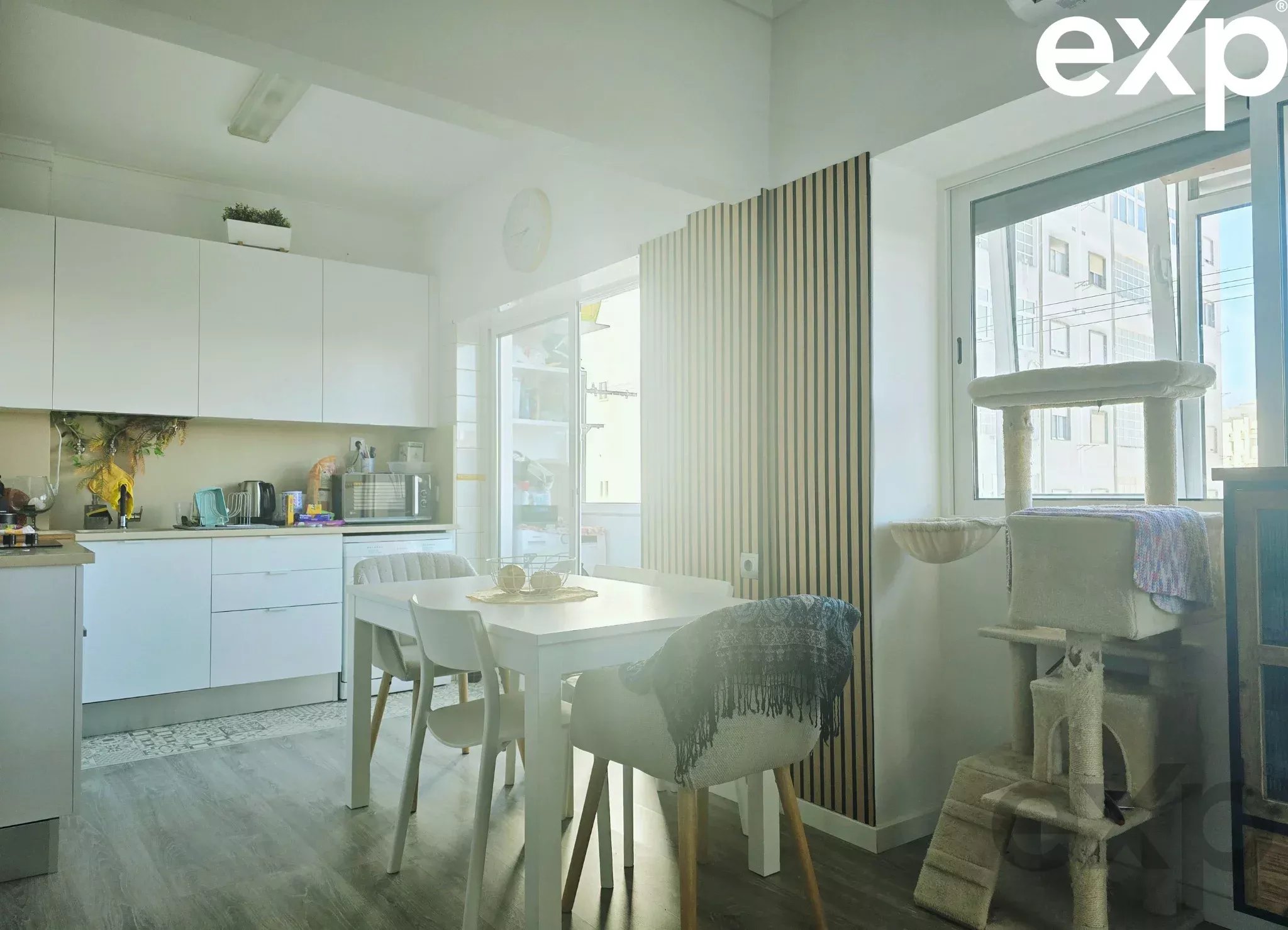 Two-bedroom apartment with elevator 86948155 image 9