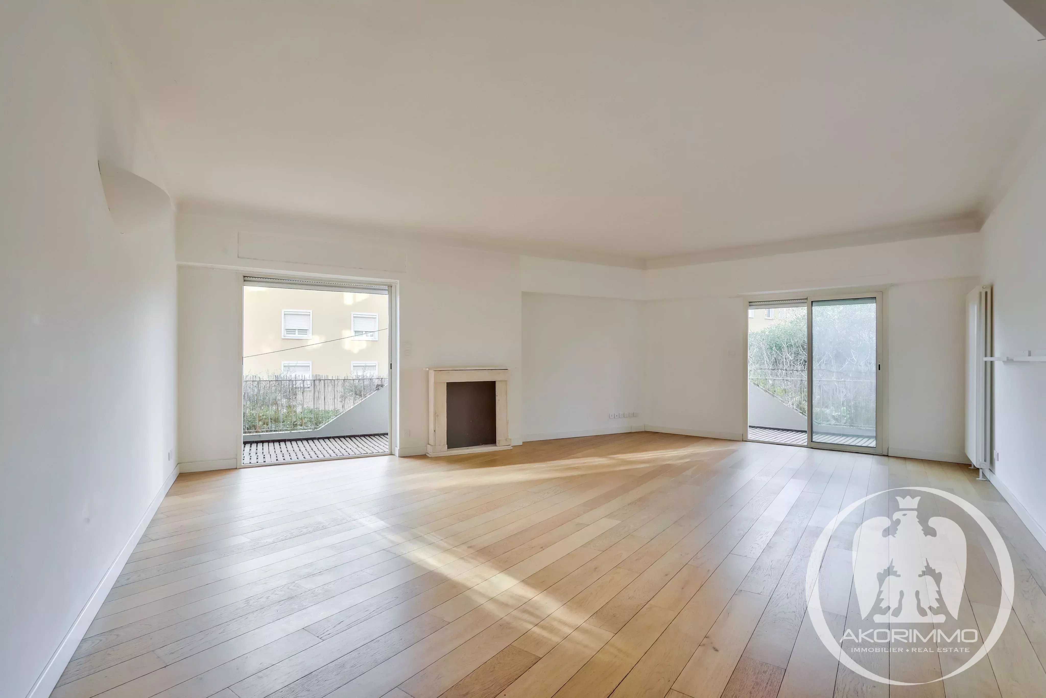 Apartment  - 3 rooms  - 118.0 m2 -