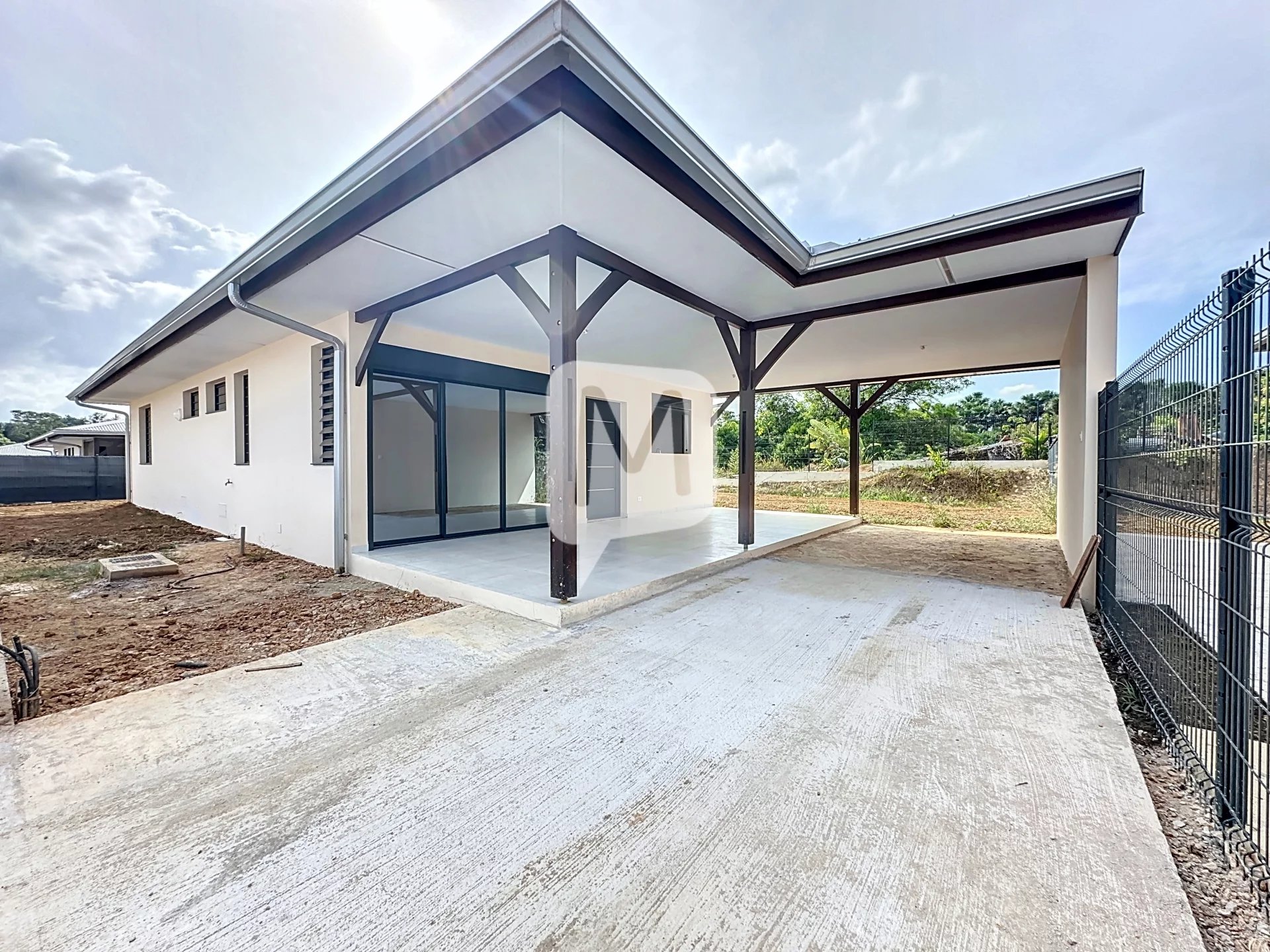 Dpt (Guyane) , à louer MATOURY maison T4 de 97m²