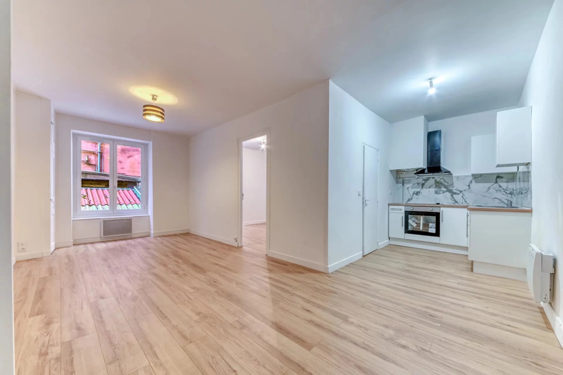 524980 Location Lyon 1er