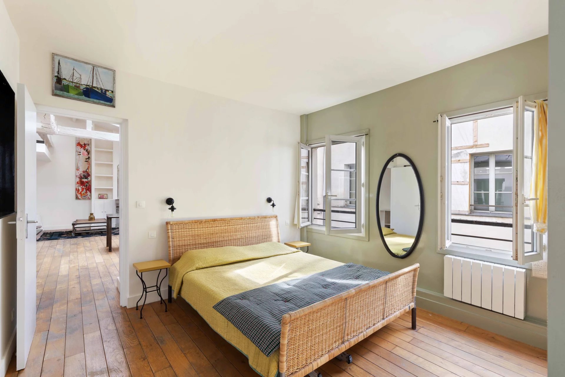 Sale Apartment Paris 3rd