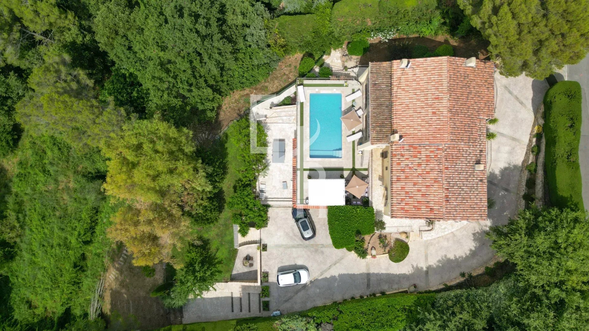 Villa 8 P, vue panoramique à Vallauris
