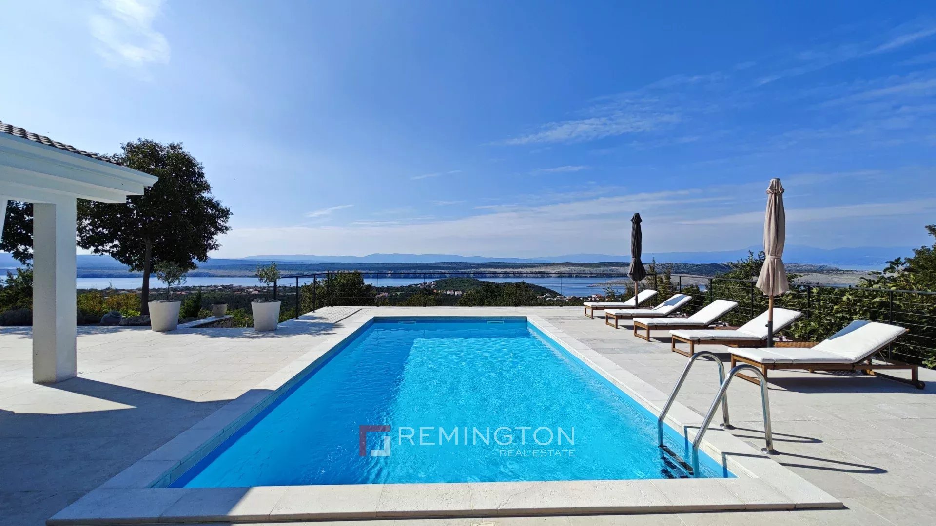 3 Bedroom Villa/Townhouse's Image 20
