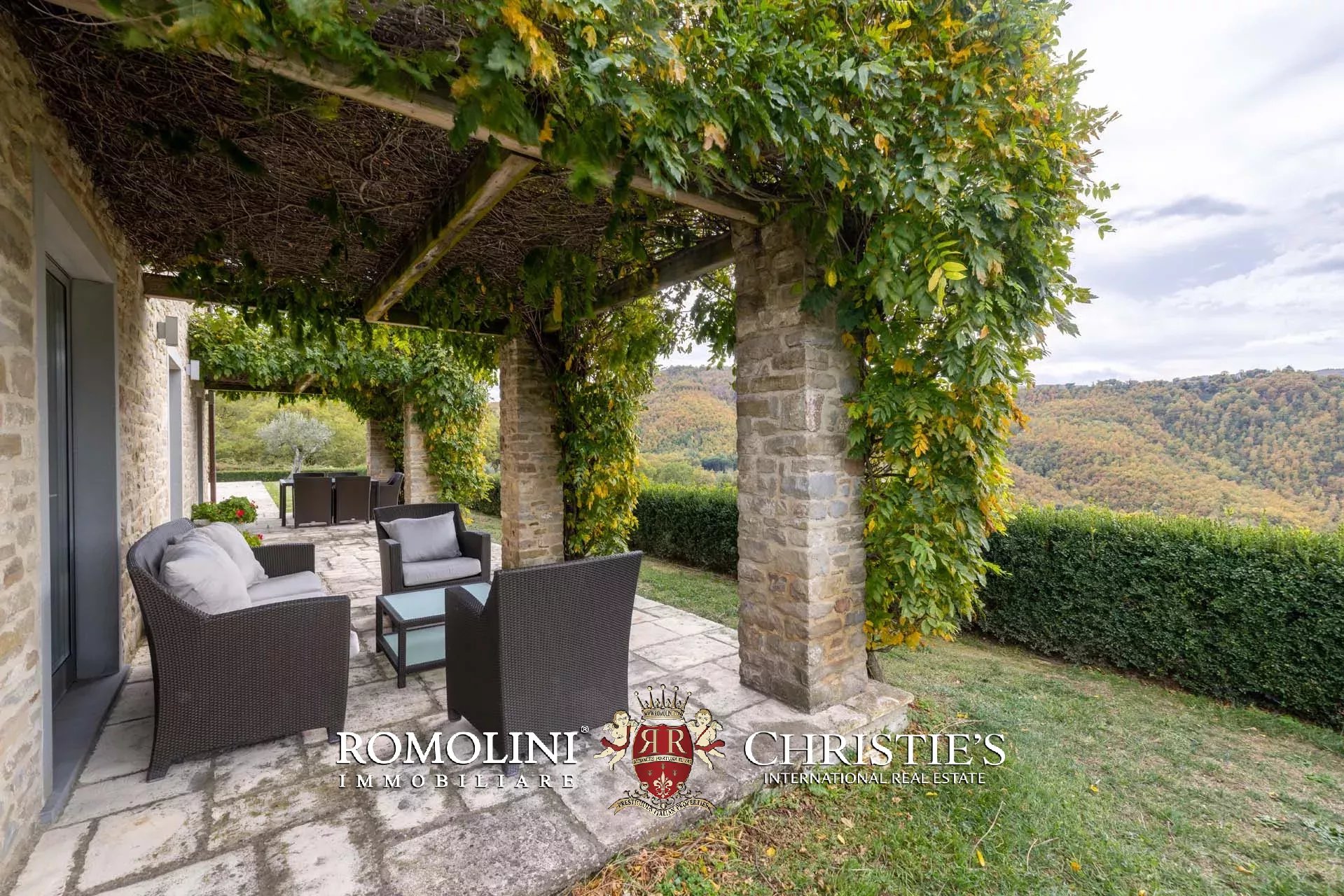 7 Bedroom Villa/Townhouse's Image 94