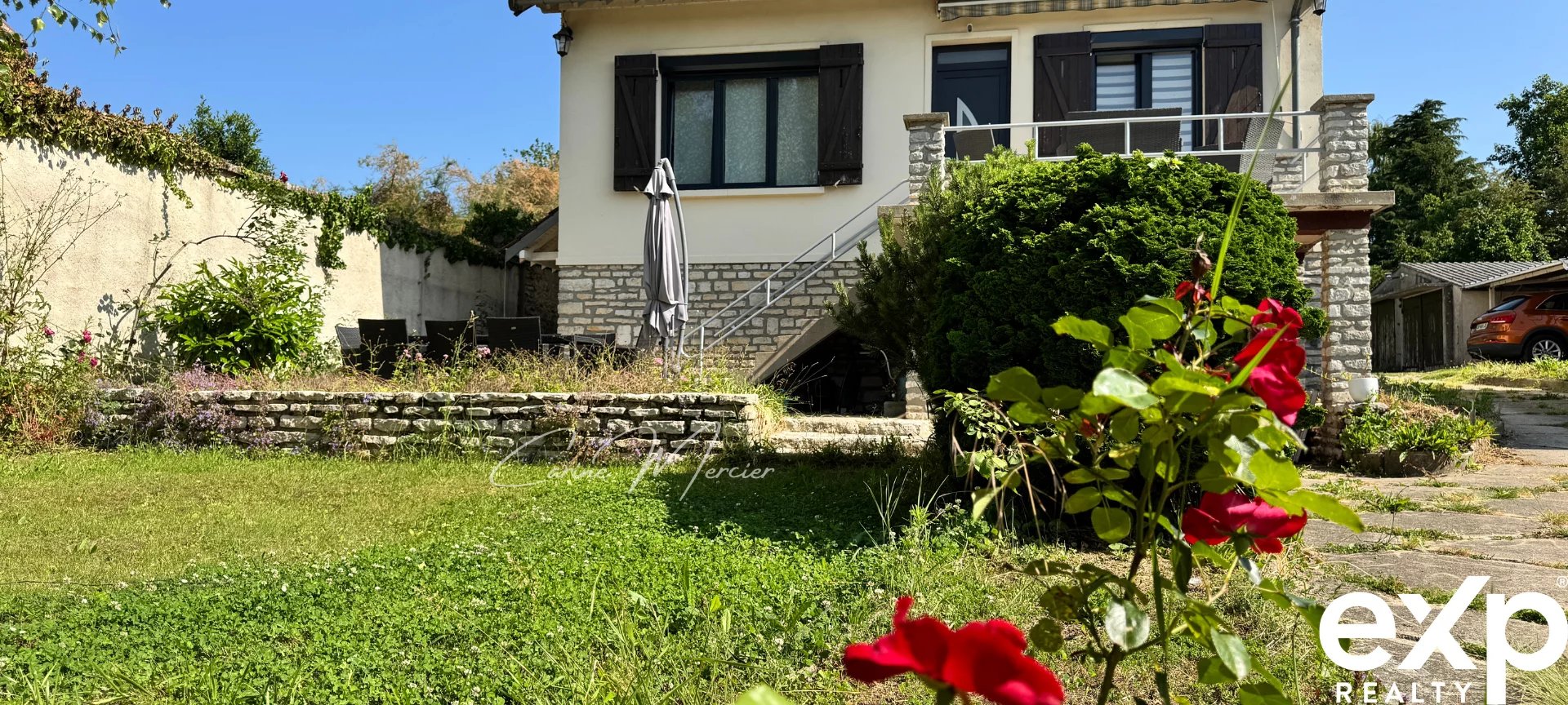 Maison 3 chambres avec sous sol et 2 box