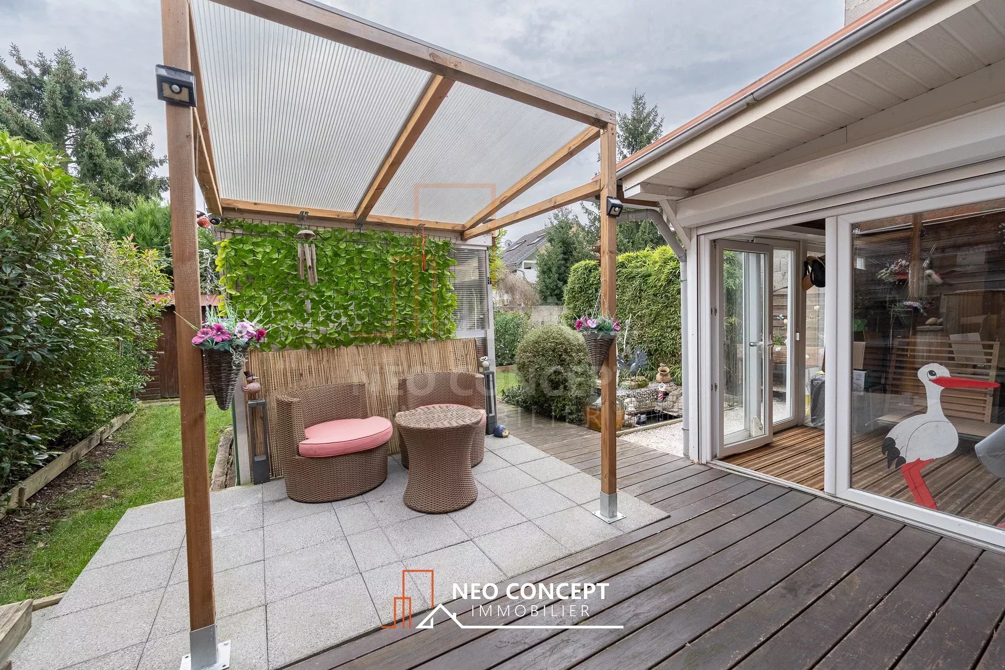 Maison 3 chambres + bureau, grand garage et jardin au calme – Brumath
