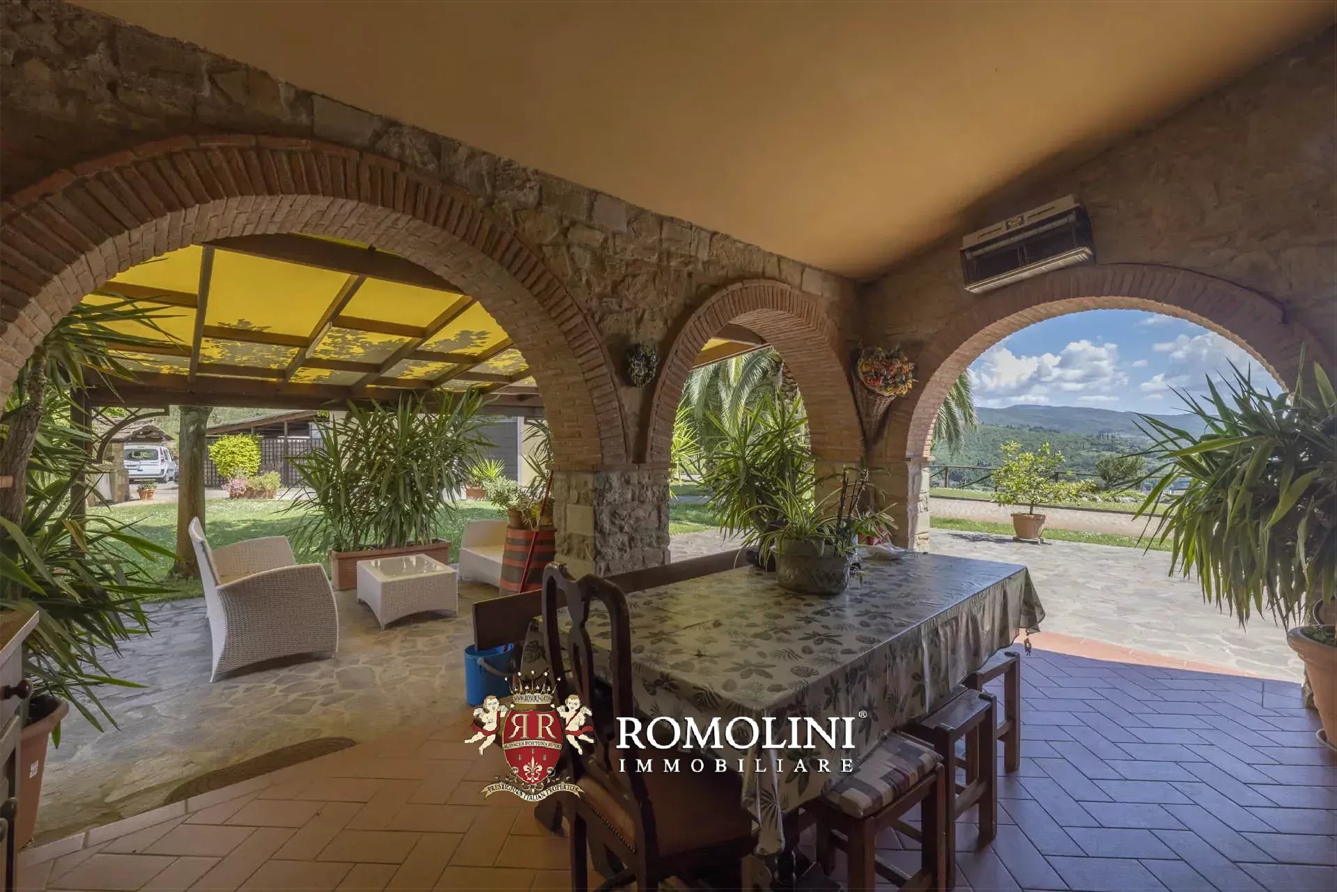 5 Bedroom Villa/Townhouse's Image 19