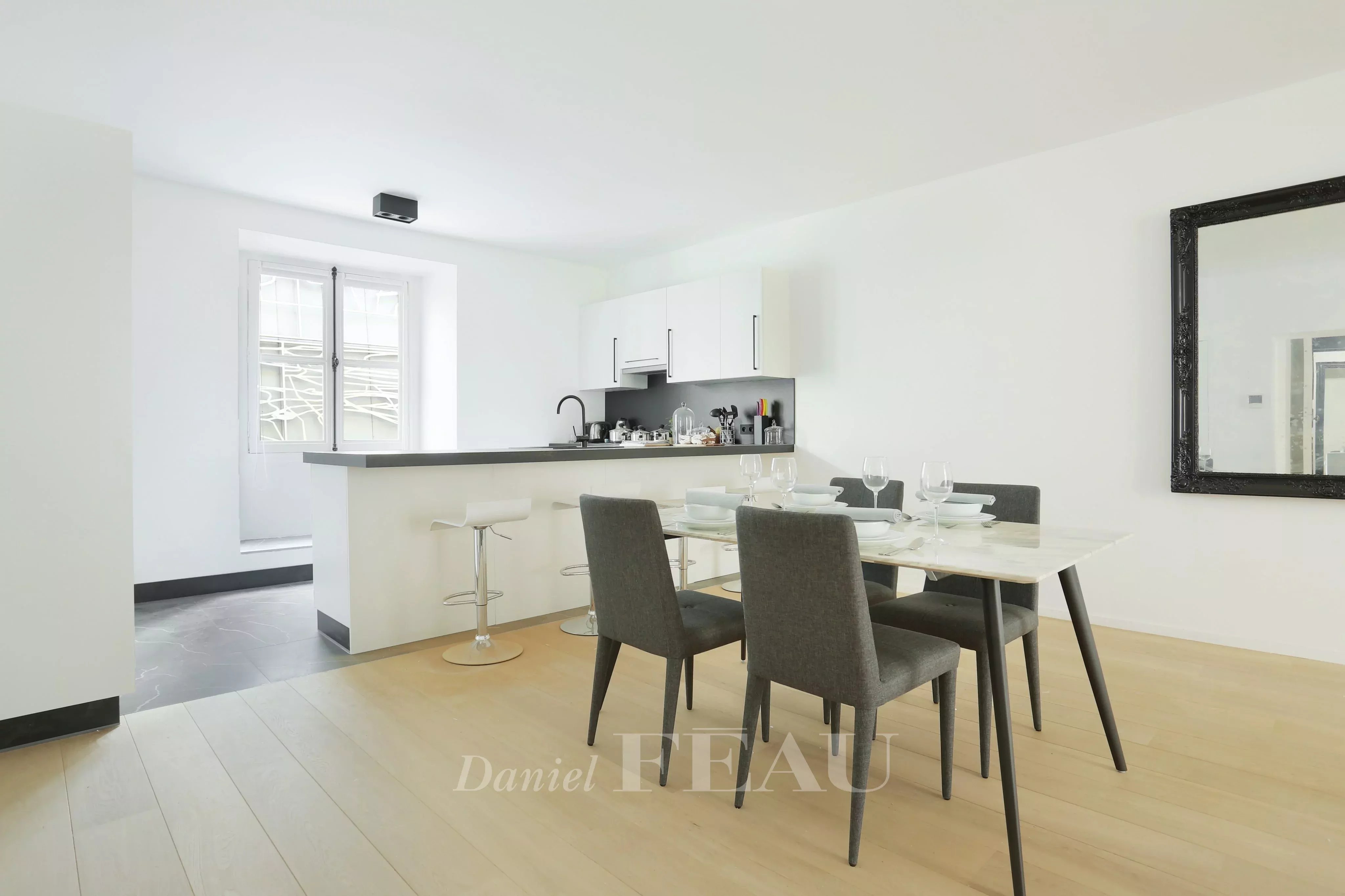 Rental Apartment Paris 1st
