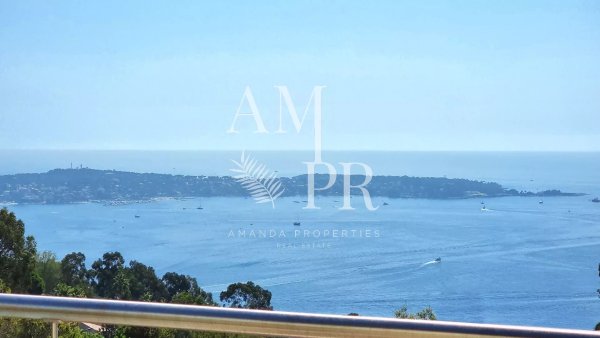 Brand new modern villa- sea view- private domain super cannes — photo 1