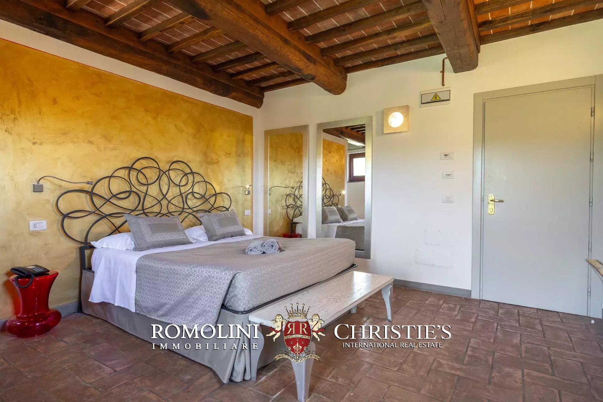 63 Bedroom Villa/Townhouse's Image 49