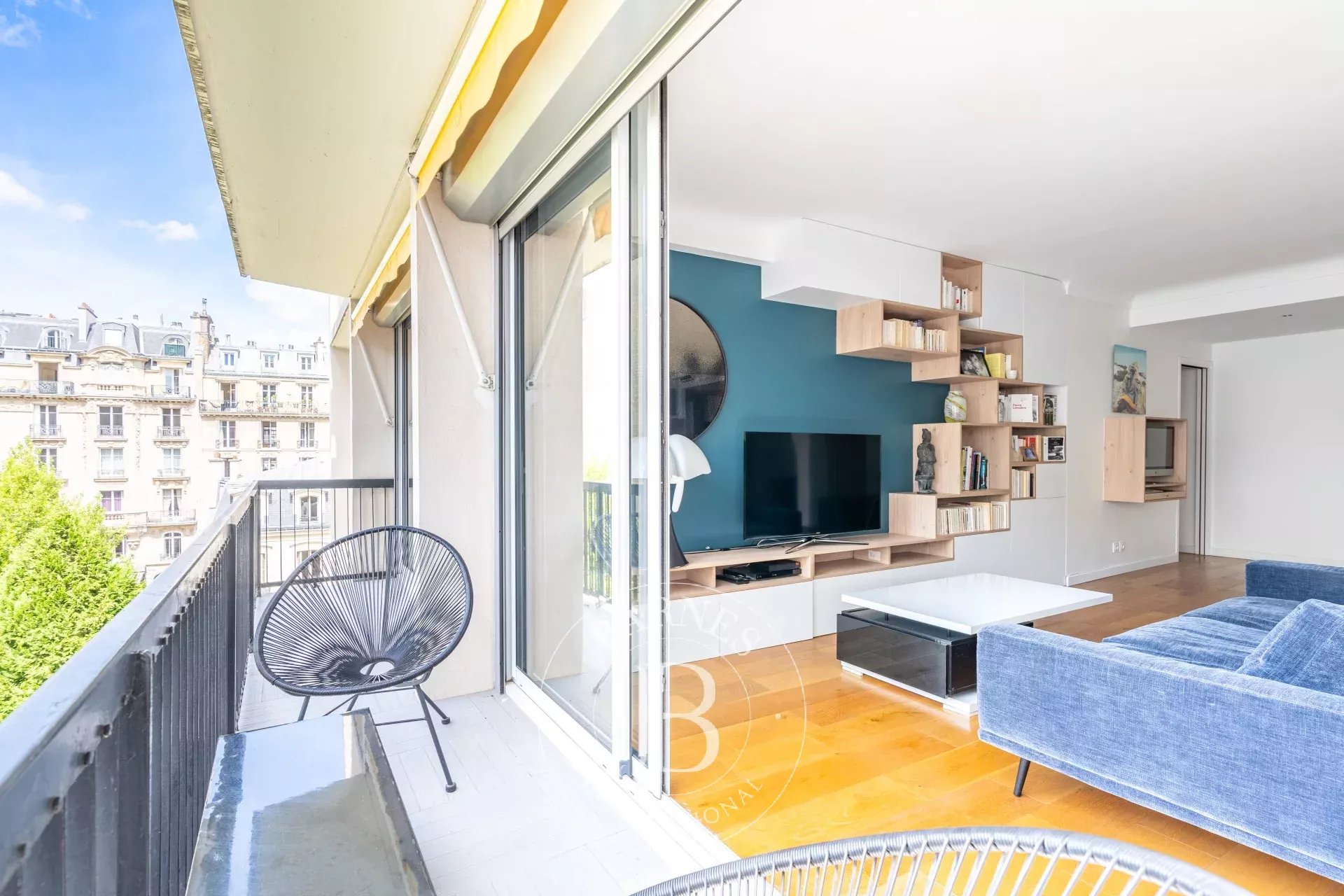 PARIS 17 - EXCLUSIVE - SAINT-FERDINAND - 2-BED APARTMENT WITH BALCONY