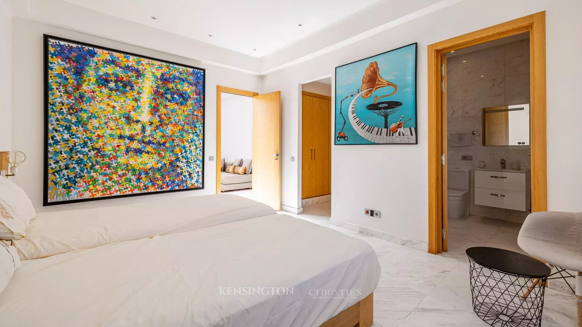 7 Bedroom Villa/Townhouse's Image 33