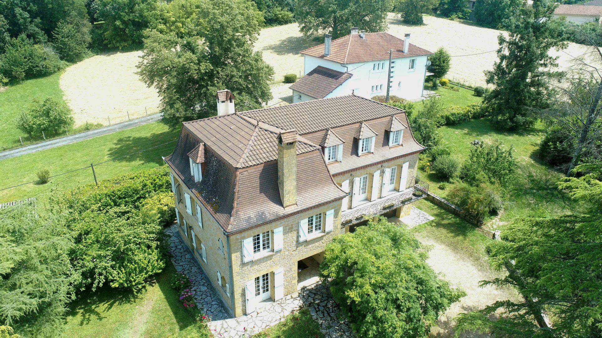 Agence immobilière de Arthurimmo.com Gourdon