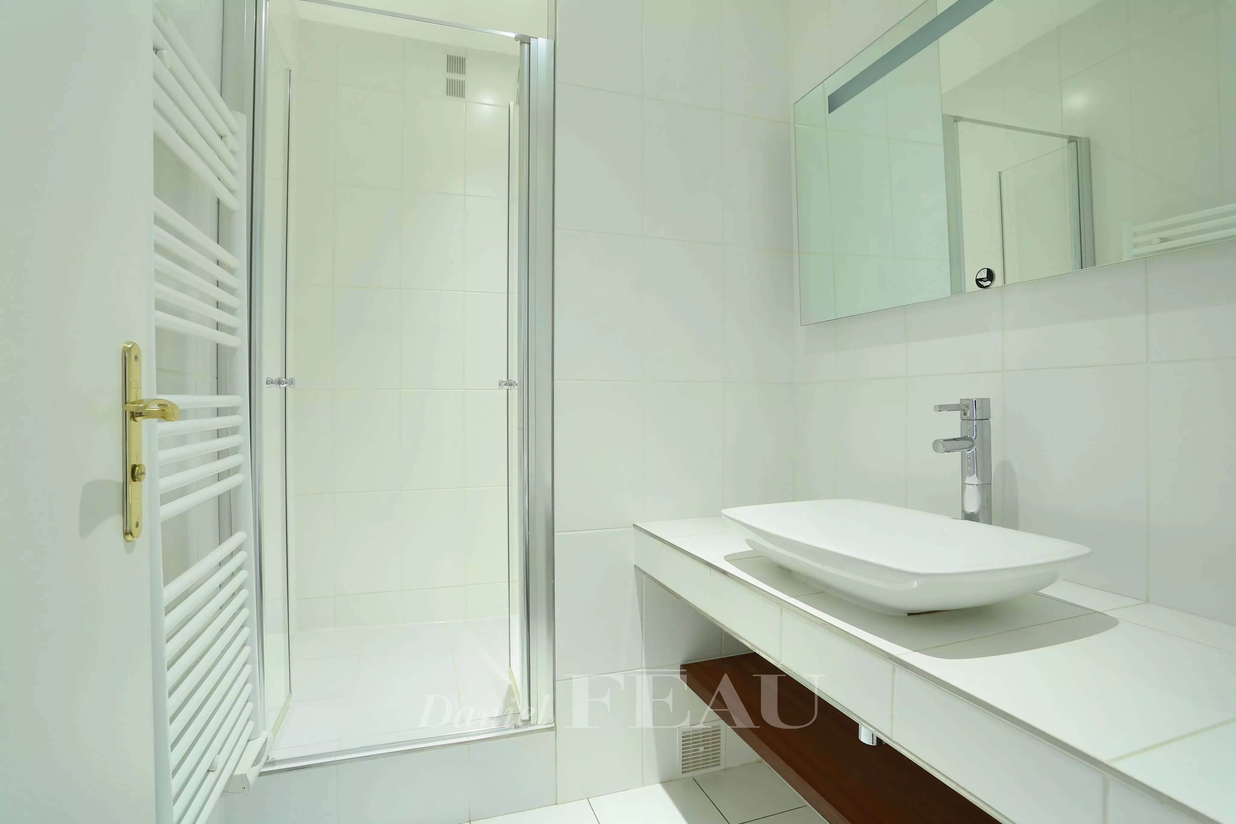 Bathroom Tile