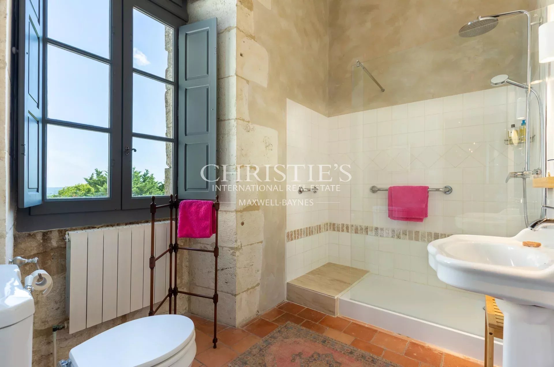 3 Bedroom Villa/Townhouse's Image 14