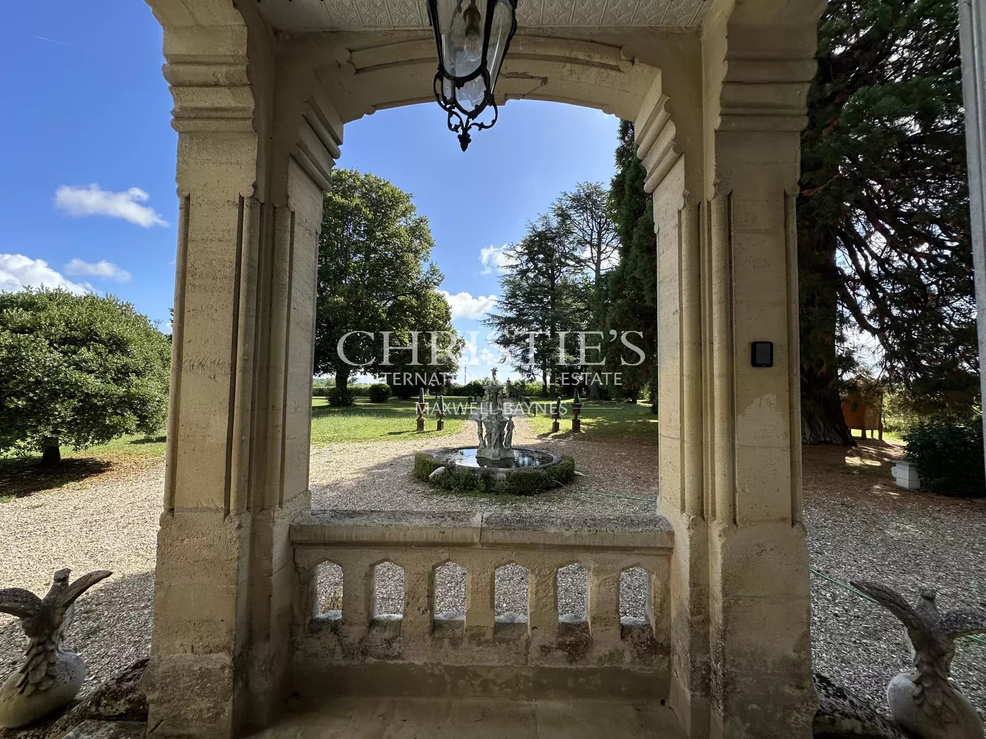 4 Bedroom Chateau's Image 29