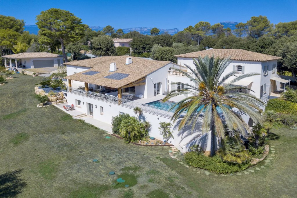 Villa for sale in Biot — Luxury Provençal Villa in Biot | 9-Bedroom Family Estate for Sale