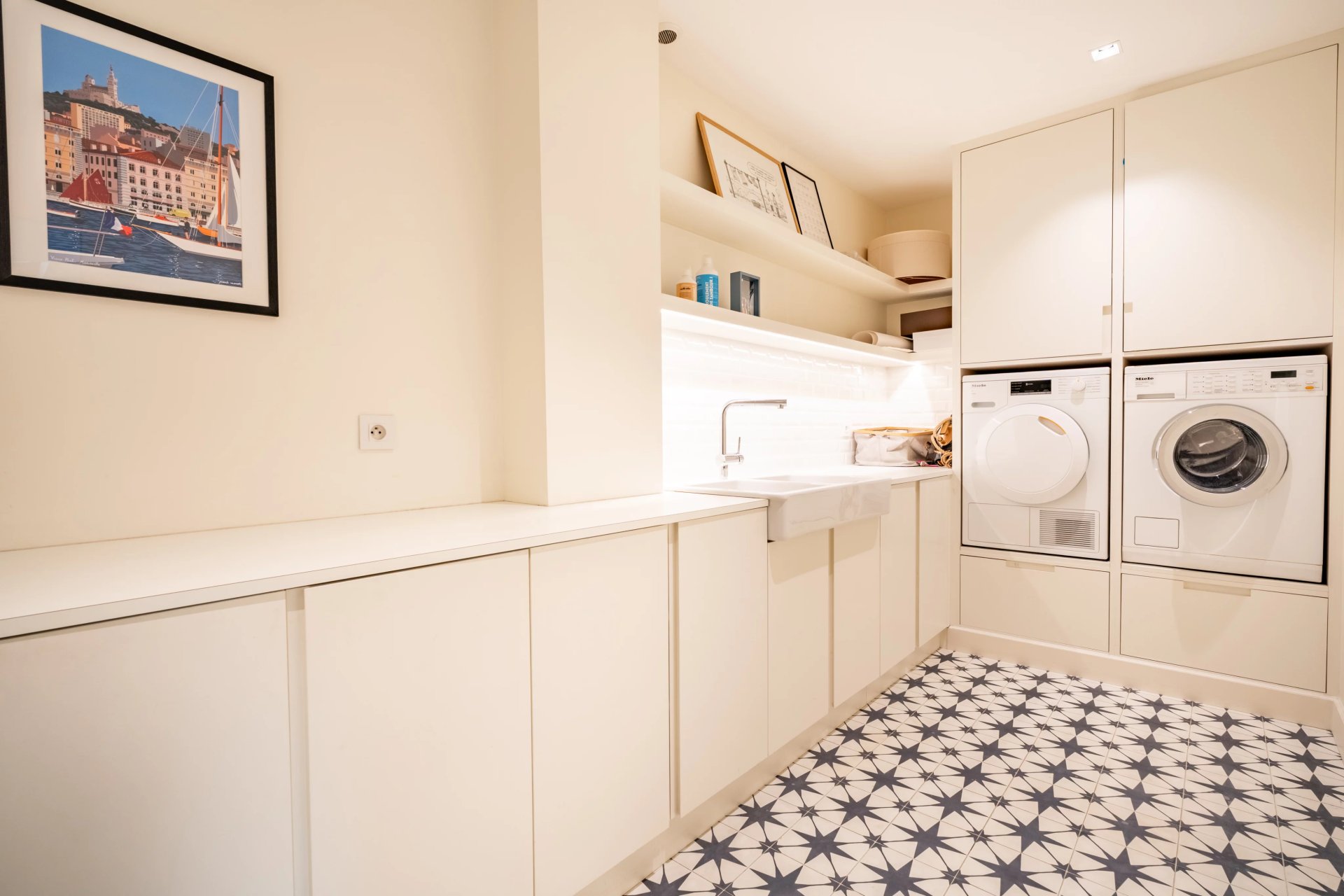 7 Bedroom Apartment/Flat's Image 29