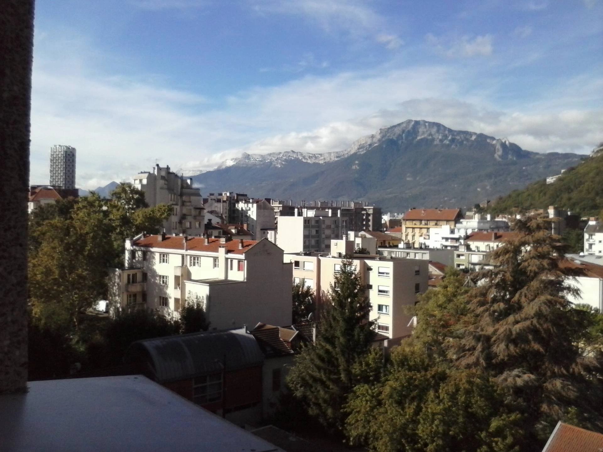 10 SAINT EYNARD - T3 de 63 m²