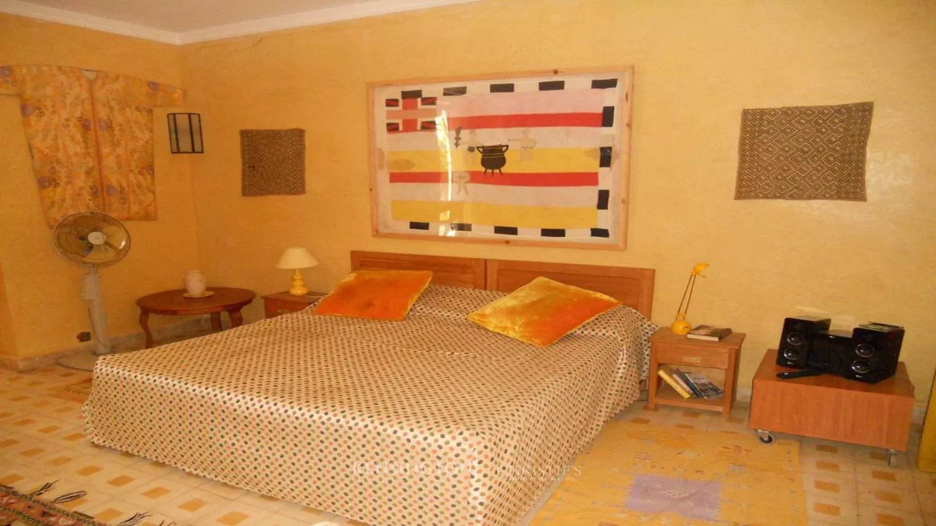 4 Bedroom Villa/Townhouse's Image 9