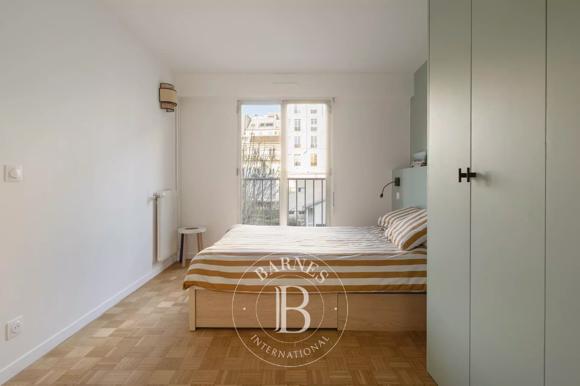 Daire Paris 9ème - picture 16