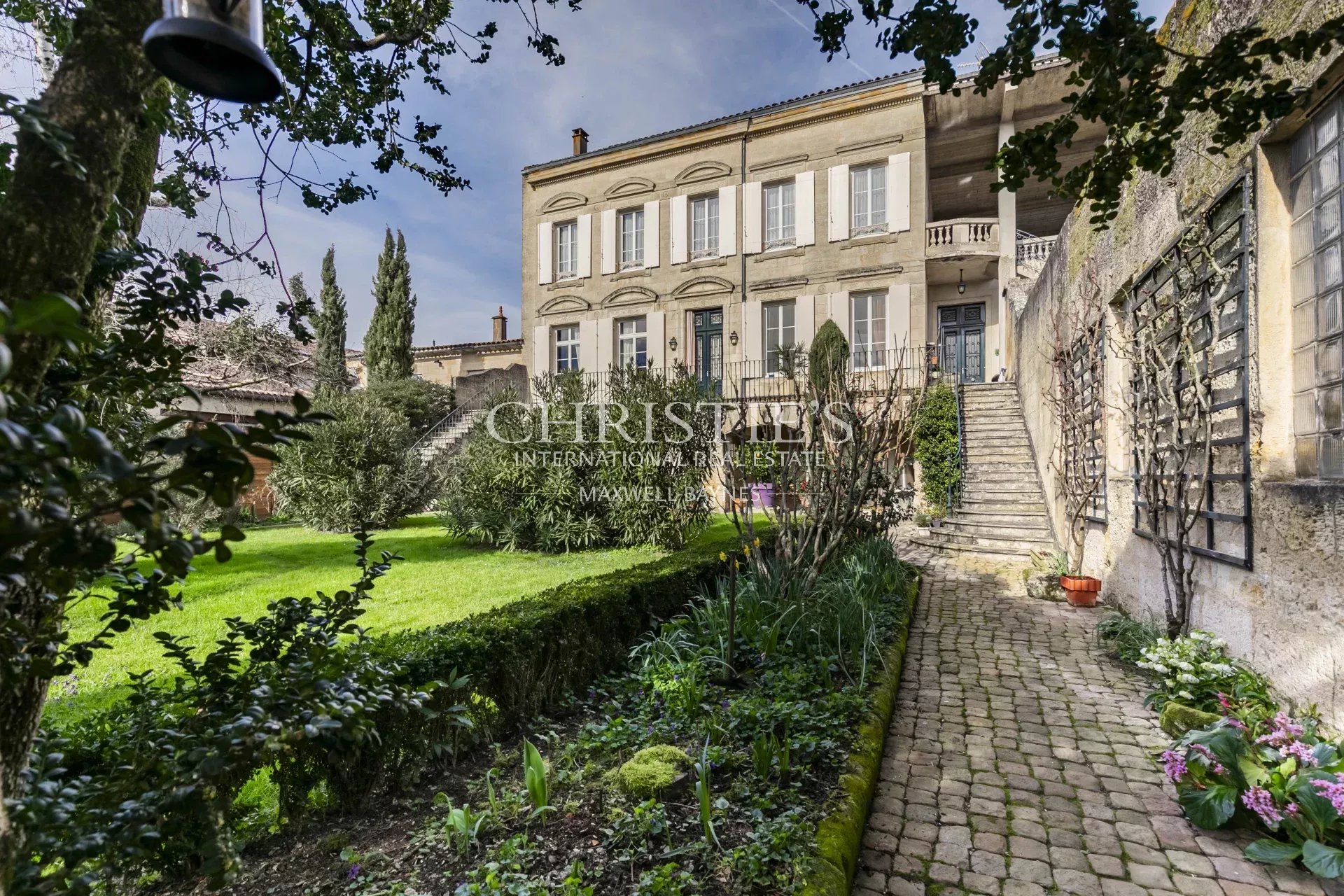 Listing image