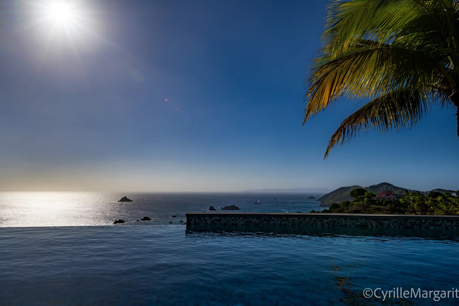 Villa Lurin - picture 1