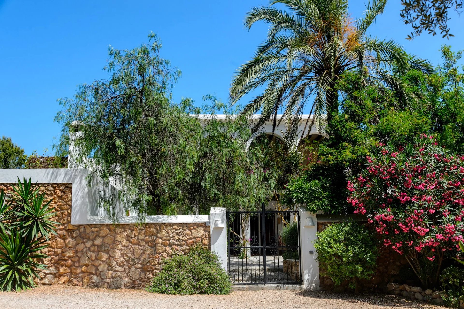 Sale Property Sant Carles de Peralta