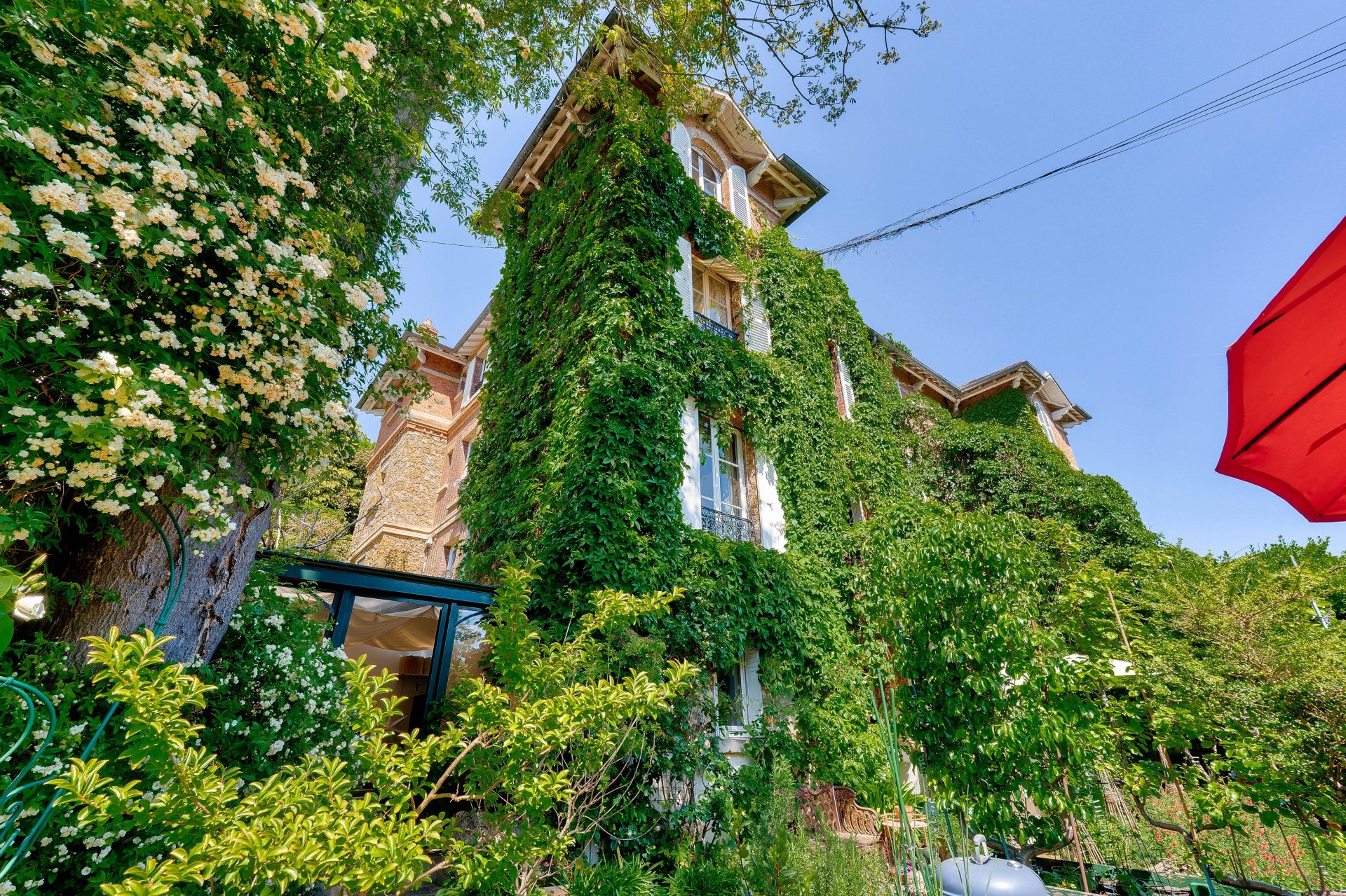 5 Bedroom Villa/Townhouse's Image 17