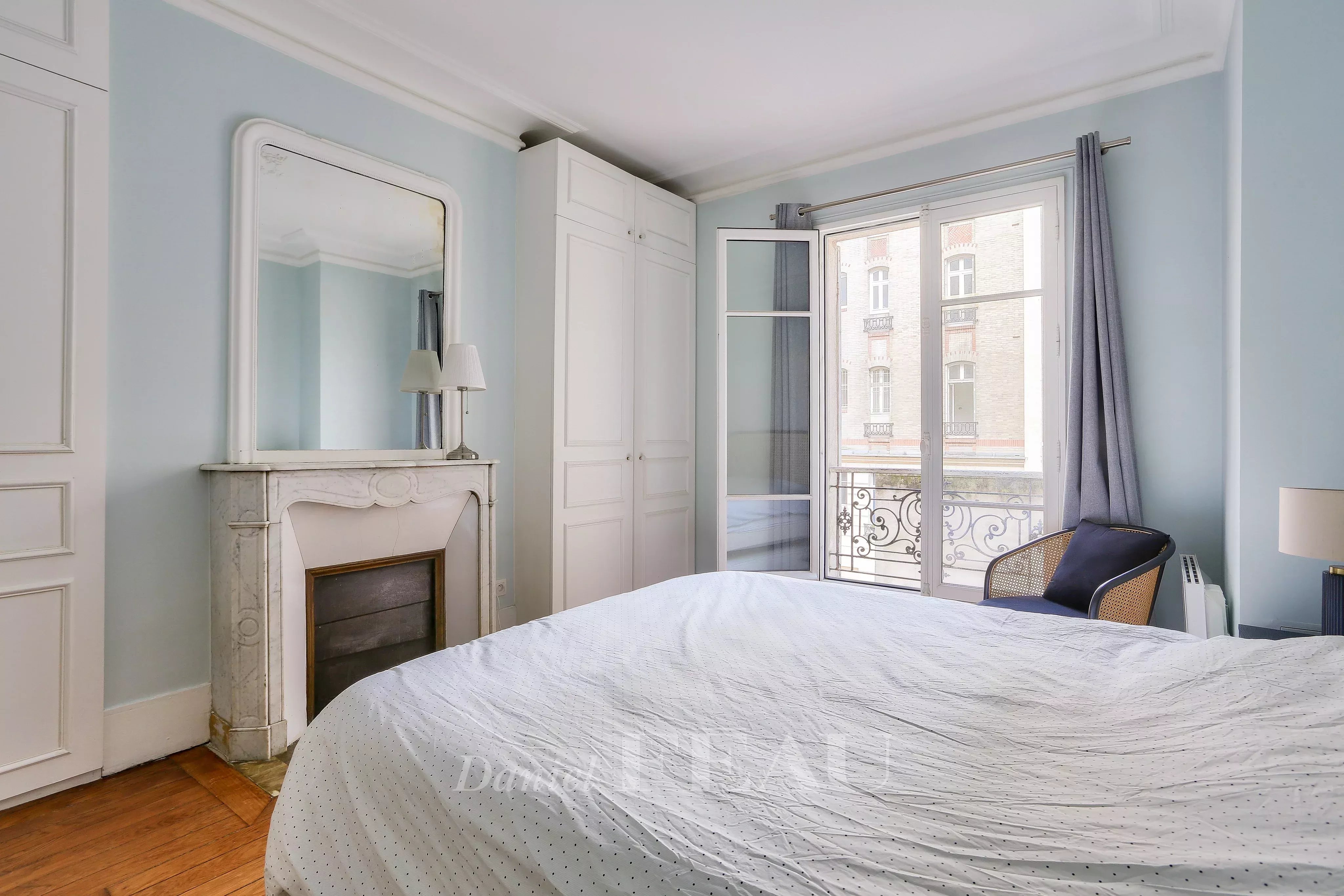 Location Appartement Paris 17ème