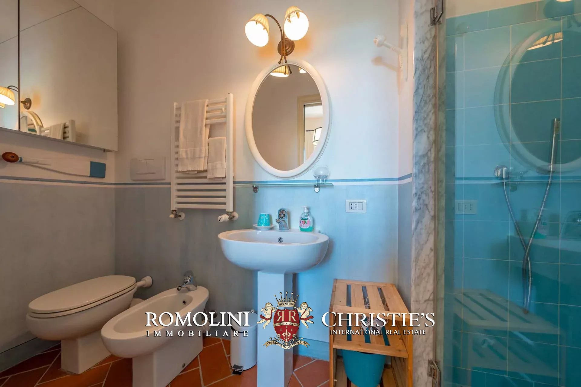 11 Bedroom Villa/Townhouse's Image 120