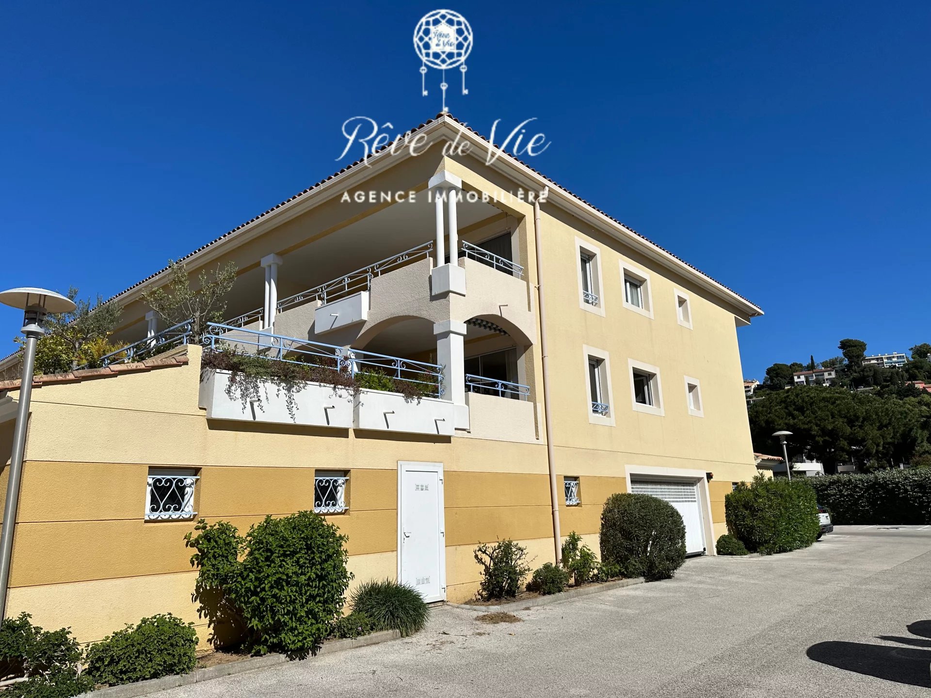 Sale Apartment Le Lavandou