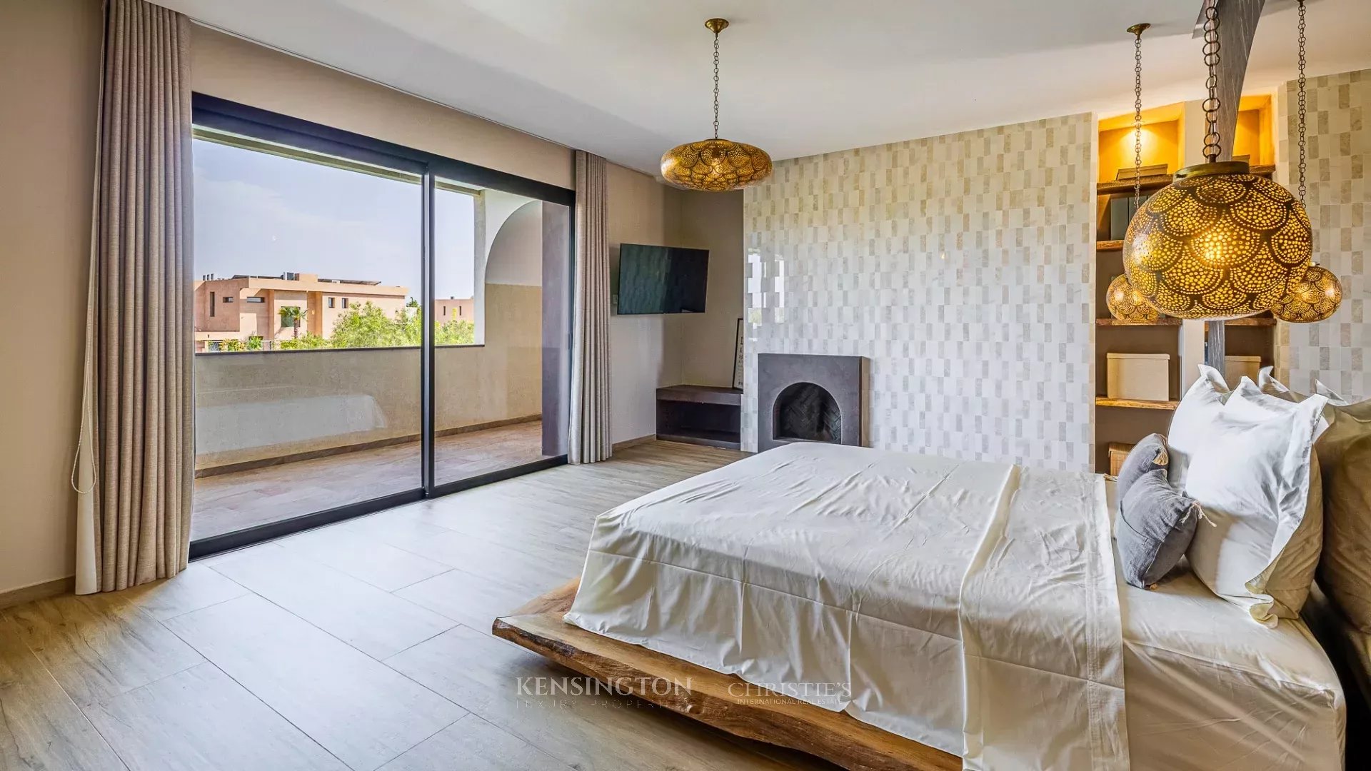 5 Bedroom Villa/Townhouse's Image 37