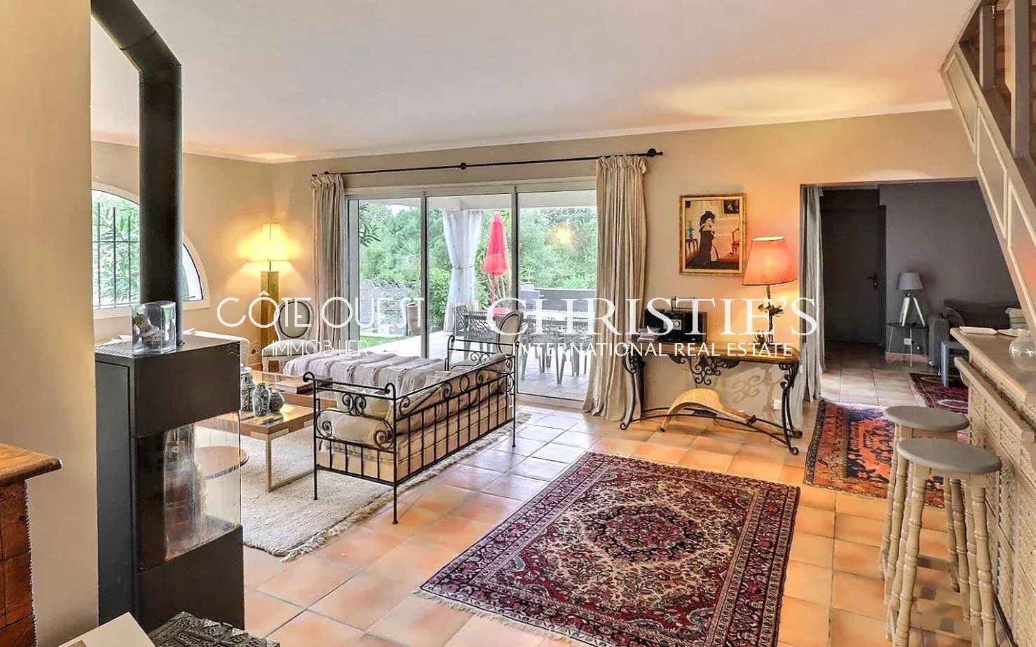 5 Bedroom Villa/Townhouse's Image 8