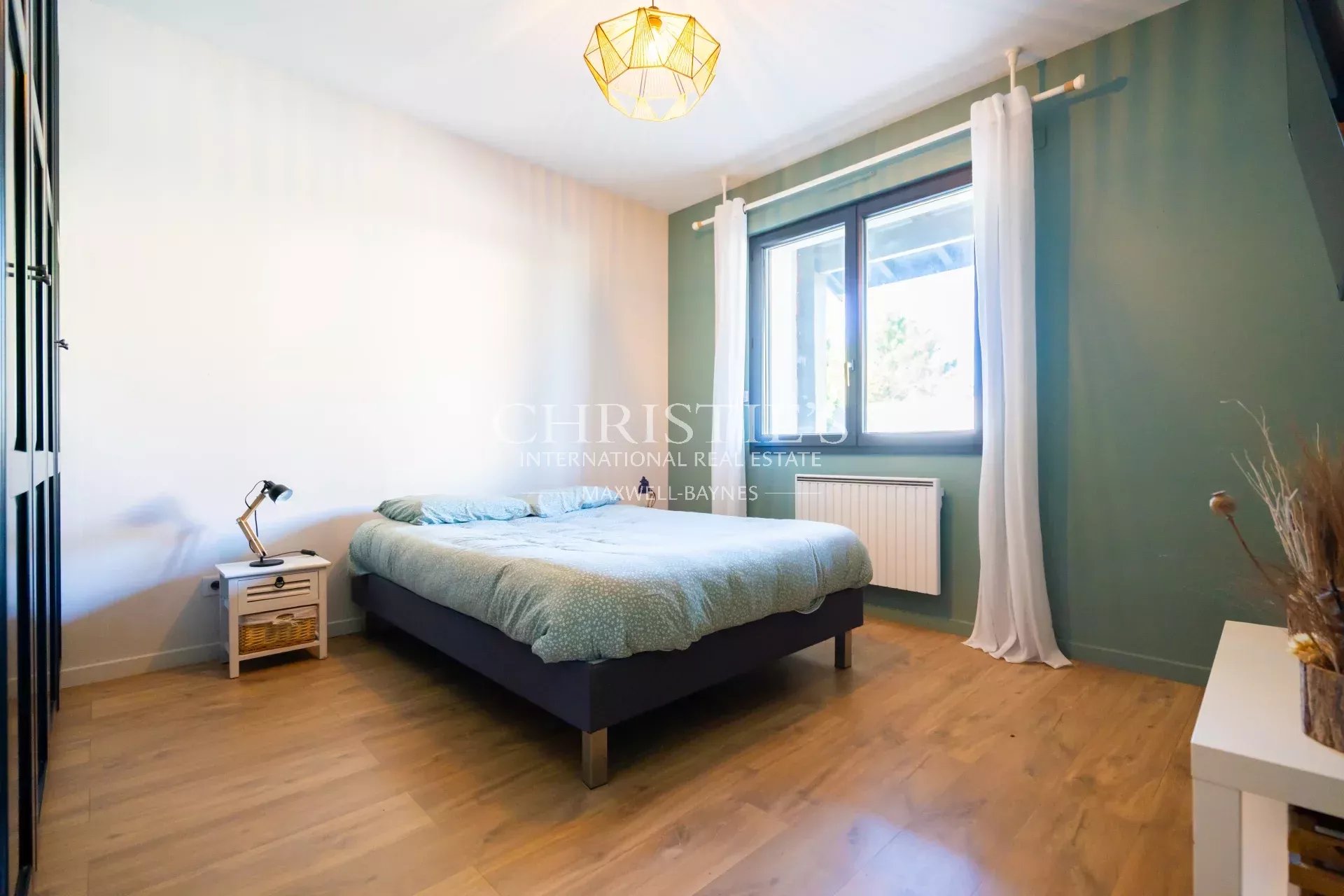 4 Bedroom Villa/Townhouse's Image 10