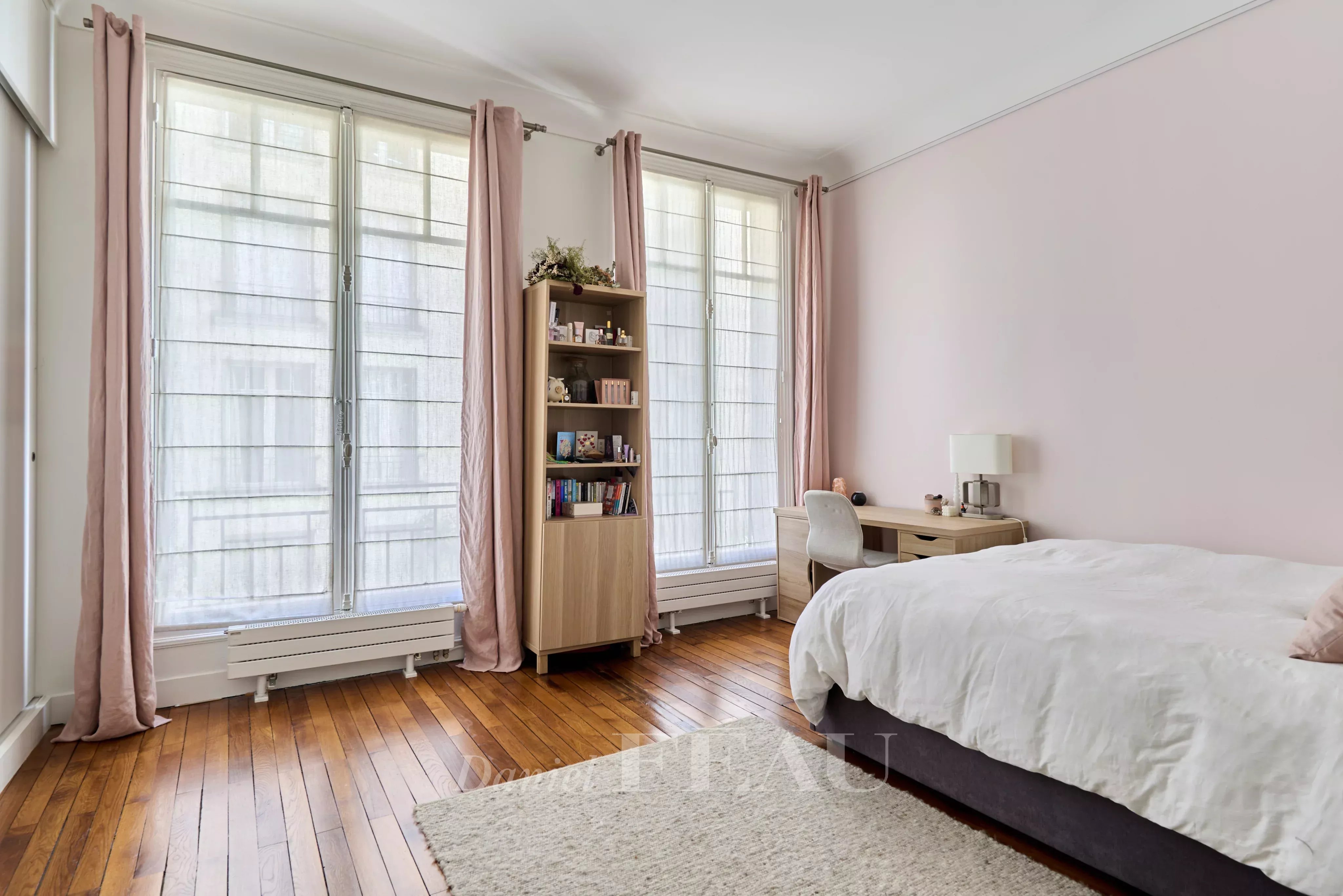 Sale Apartment Paris 16th