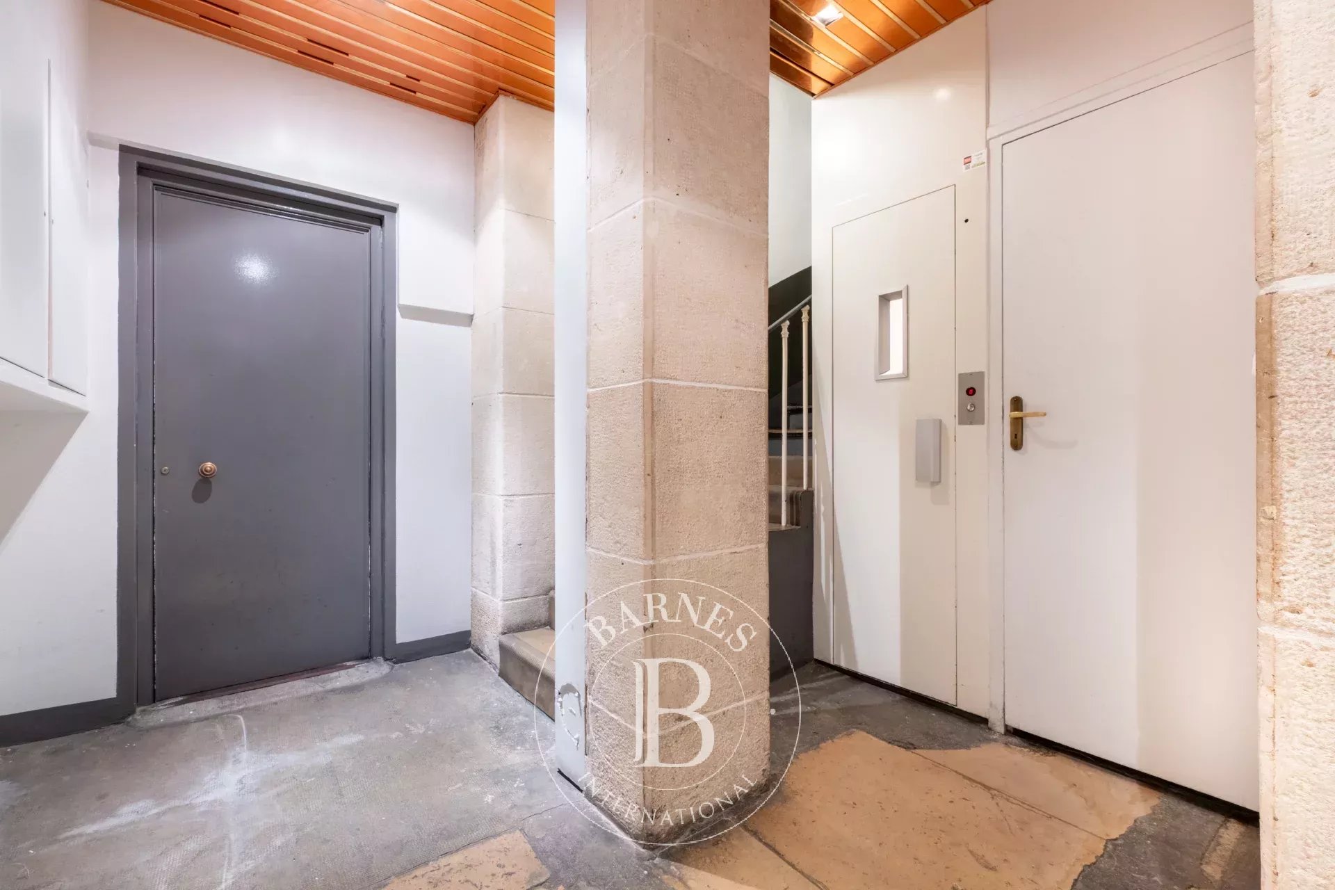 Daire Paris 3ème - picture 23