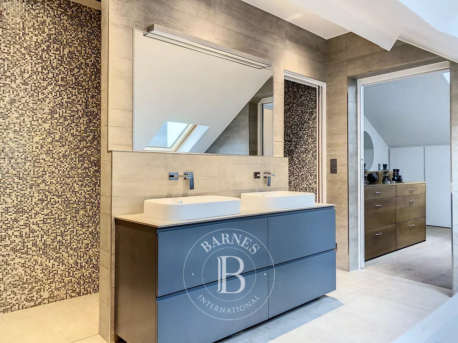 Ev Paris 18ème - picture 30