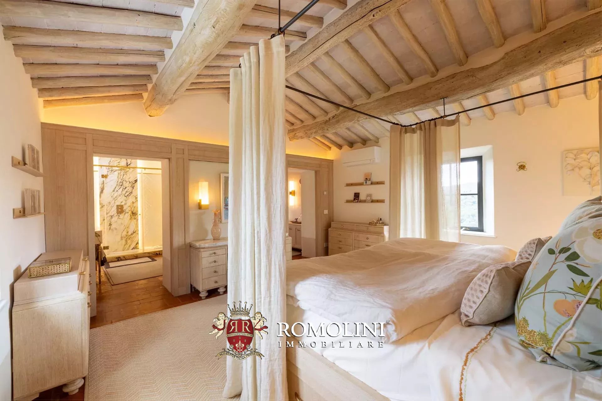 4 Bedroom Villa/Townhouse's Image 31
