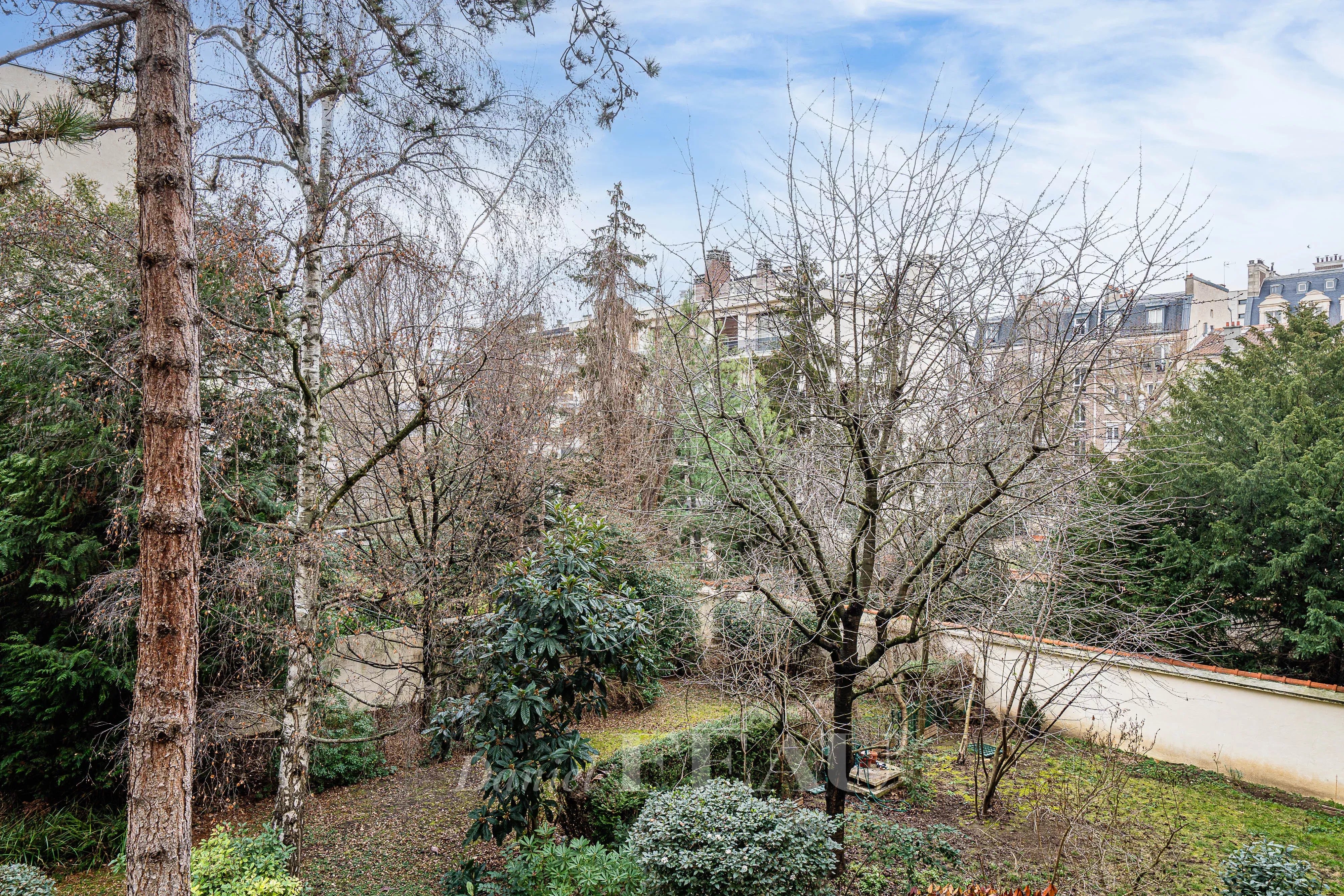 Sale Apartment Neuilly-sur-Seine