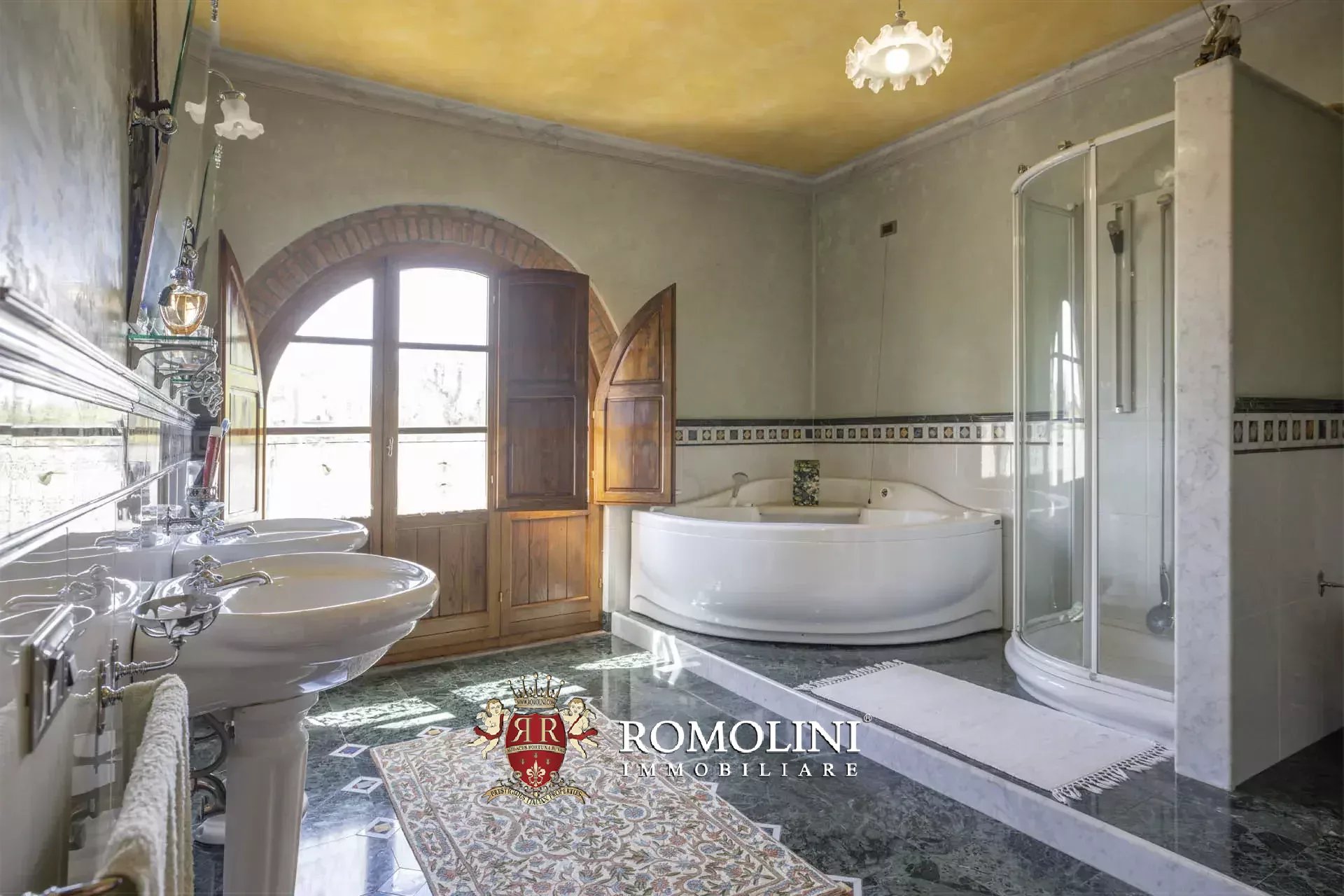 5 Bedroom Villa/Townhouse's Image 57