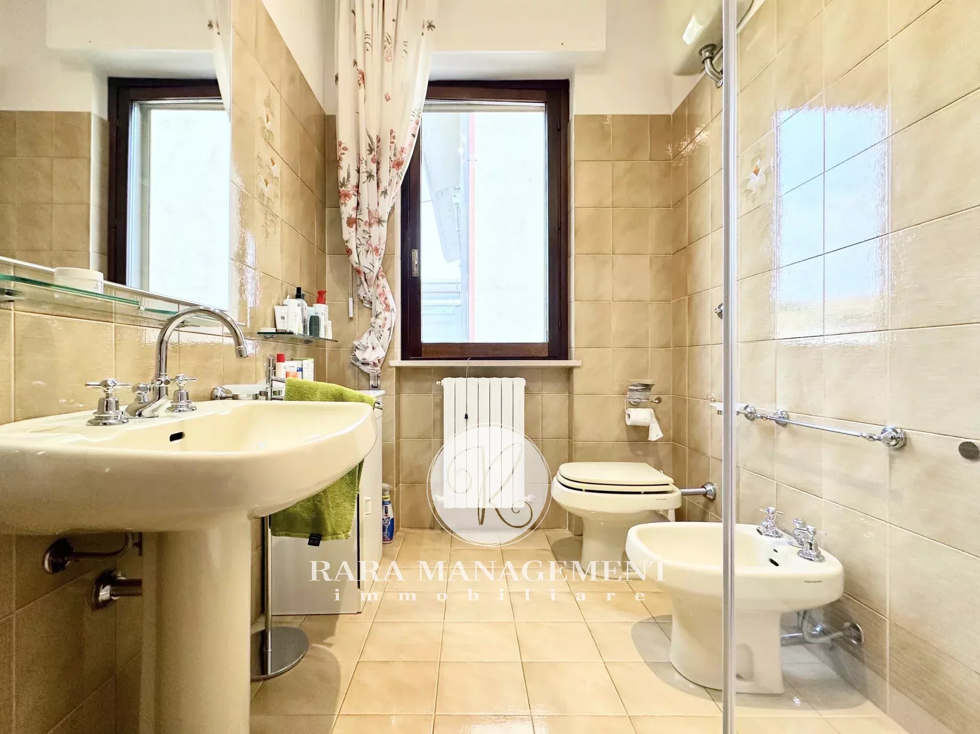 PORTO SANT'ELPIDIO, ZONA CRETAROLA | ARREDATO | NO CONDOMINIO | 2 CAMERE MATRIMONIALI | 2 BALCONI | MANSARDA | POSTO AUTO ESCLUSIVO | CORTE ESCLUSIVA | ZONA RESIDENZIALE RISERVATA E BEN SERVITA |