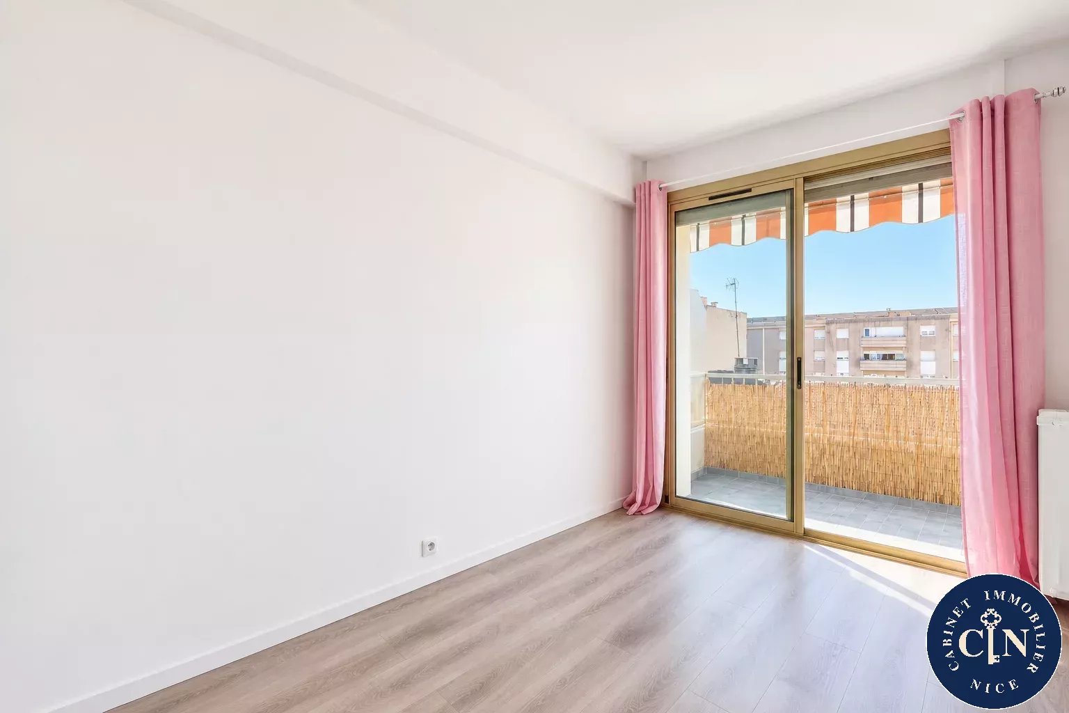 4 pièces 80 m² - Terrasses traversantes plein sud - Parc Impérial — photo 12
