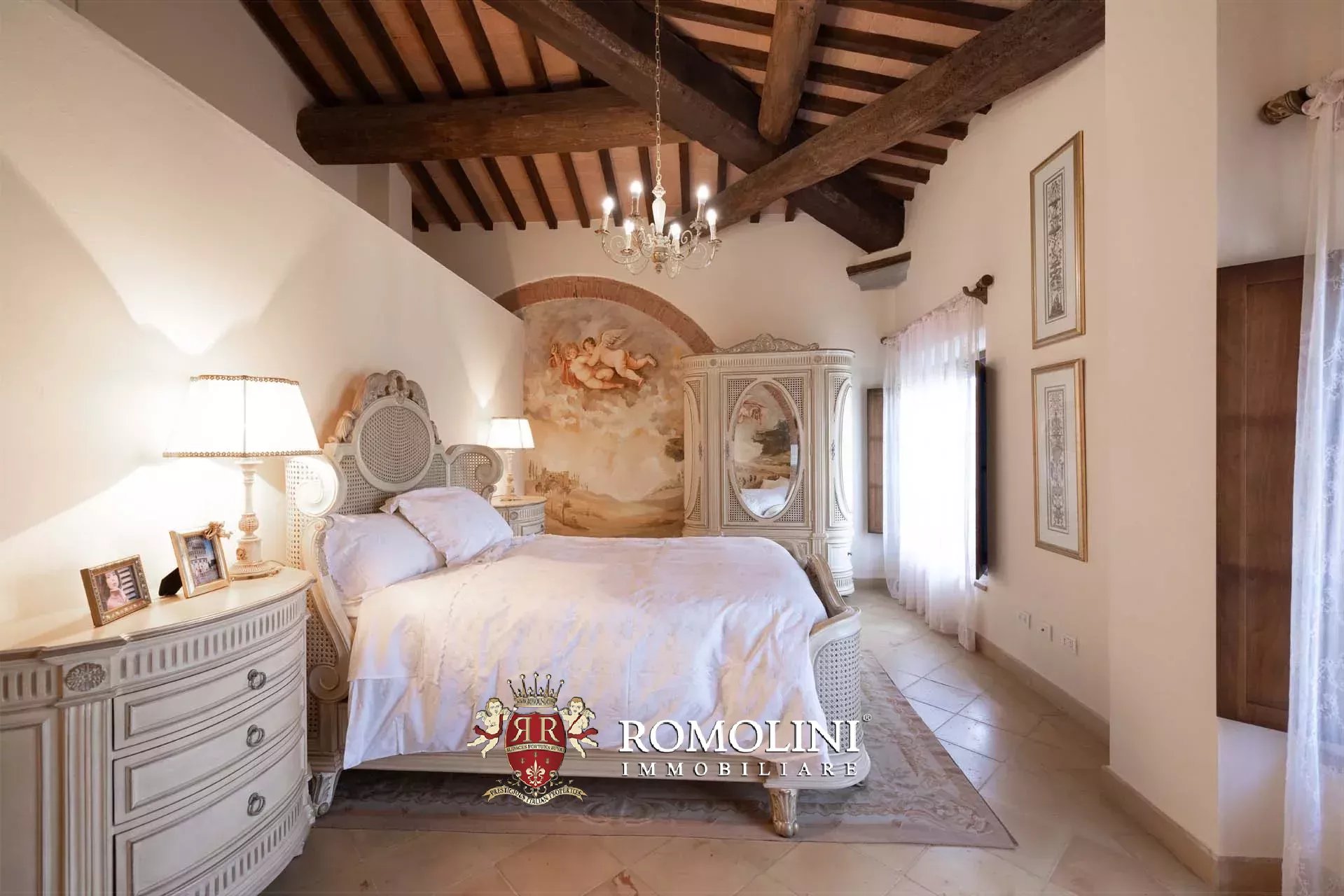 37 Bedroom Villa/Townhouse's Image 205