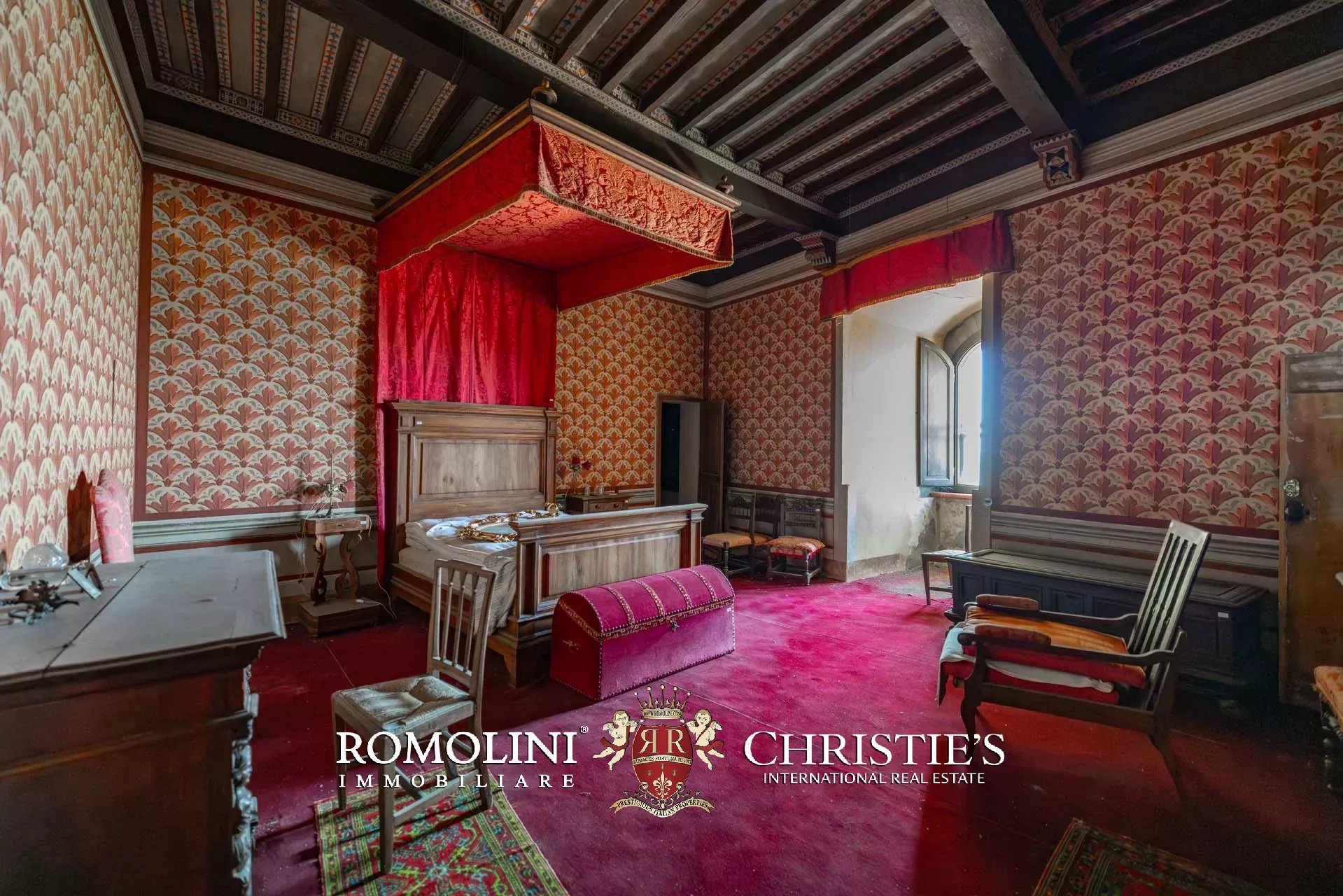 37 Bedroom Chateau's Image 50