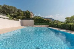 Villefranche-sur-mer - Beautifully renovated two-bedroom apartment with cellar and parking — photo 2 of 4