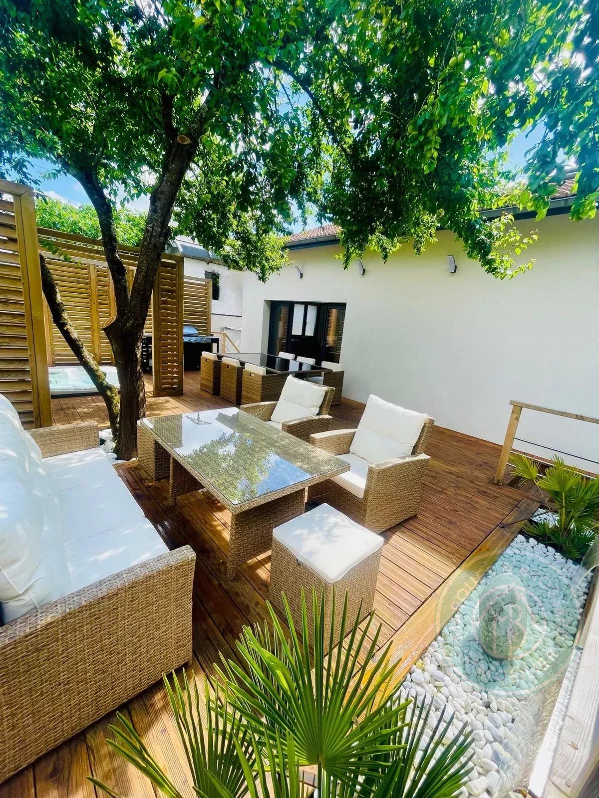 Agence immobilière de 