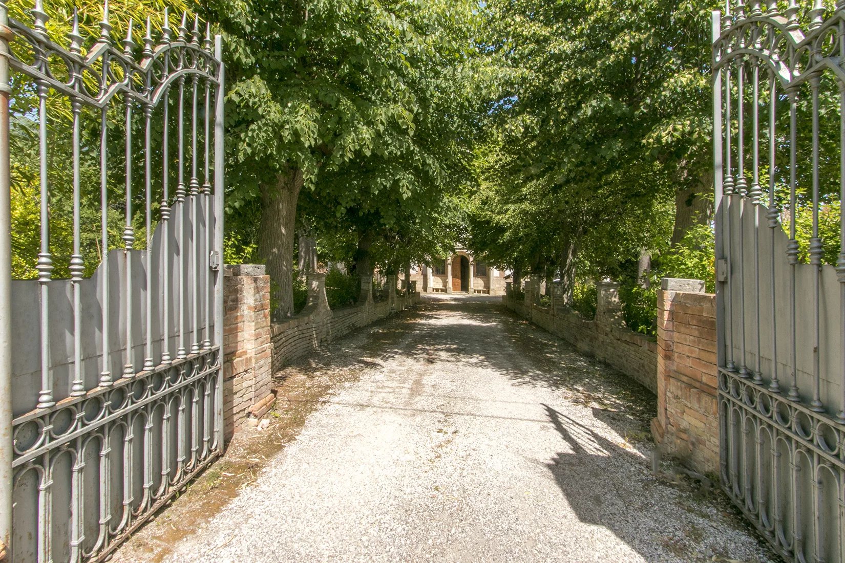 Apartment in Civitella del Tronto - Image 5