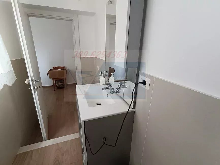 BIVANI  CON TERRAZZO  - RISTRUTTURATO E ARREDATO IN VENDITA  -  BORGATA