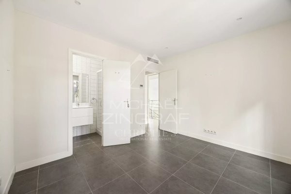 Rare Opportunity - Cannes Pointe Croisette - Villa in a Gated Estate — photo 7